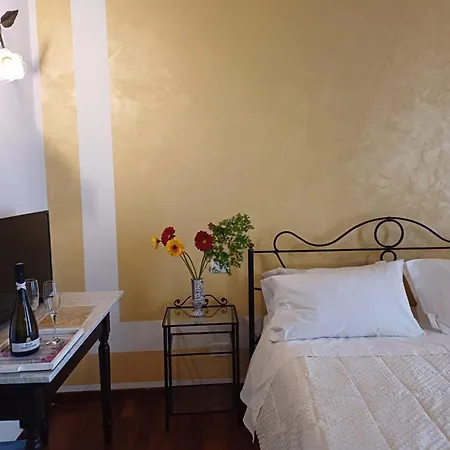 Aquila Antica Bed & Breakfast 4*